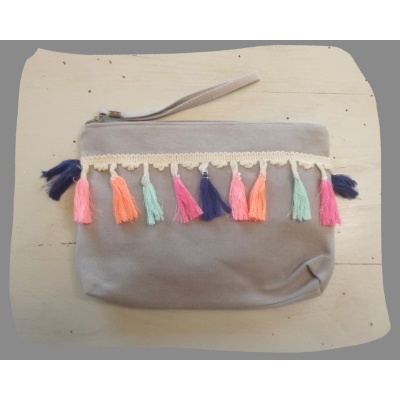 10-pochette-gris-